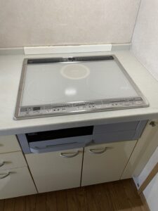 箕面市　ビルトインコンロ交換工事 （ガスコンロ → IHクッキングヒーター）
