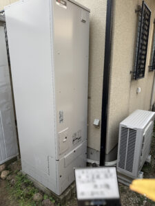 大阪府貝塚市 エコキュート交換施工事例 370Lエコキュートから三菱 SRT-S467へ容量アップ交換|補助金100,000円活用